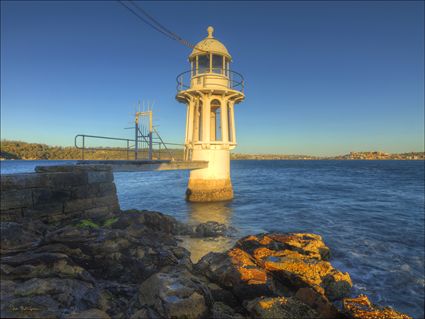 Robertsons Point Lighthouse - NSW SQ (PBH4 00 9781)